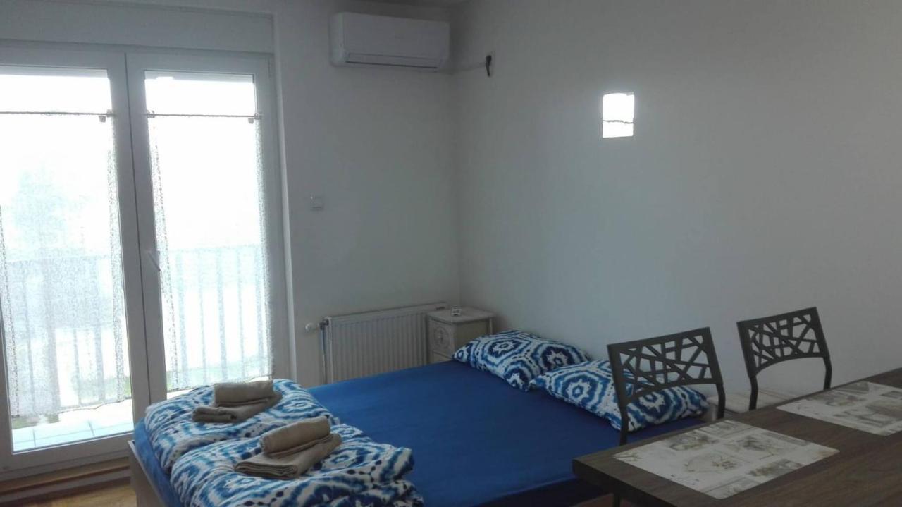 Appartamento Riva,Temerin Extérieur photo